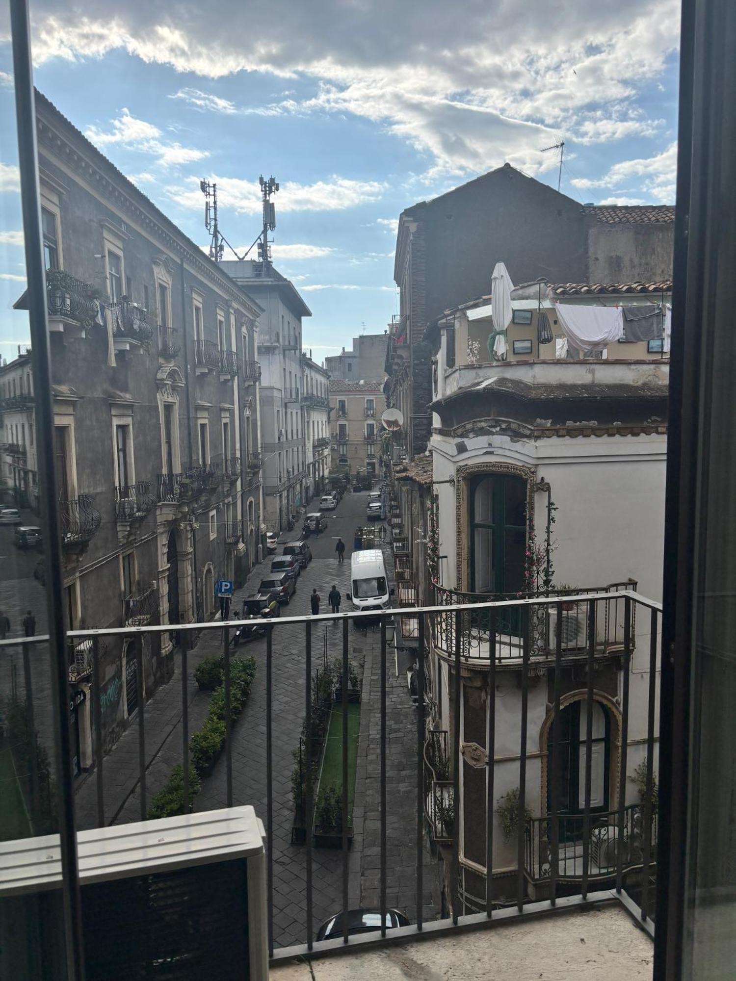 Il Teatro Rooms CTA Exterior foto