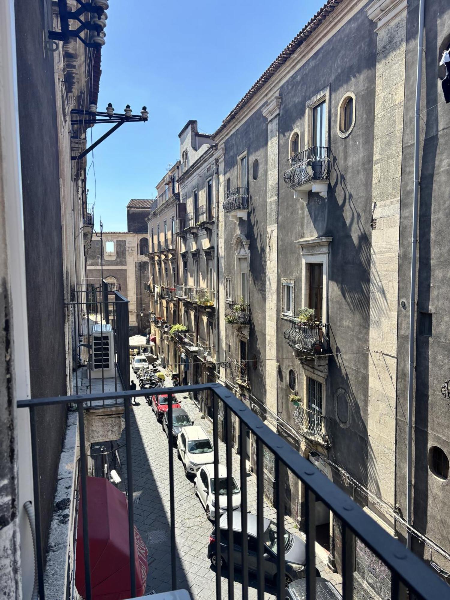 Il Teatro Rooms CTA Exterior foto
